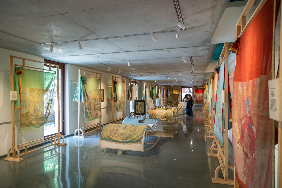 Gallery 16