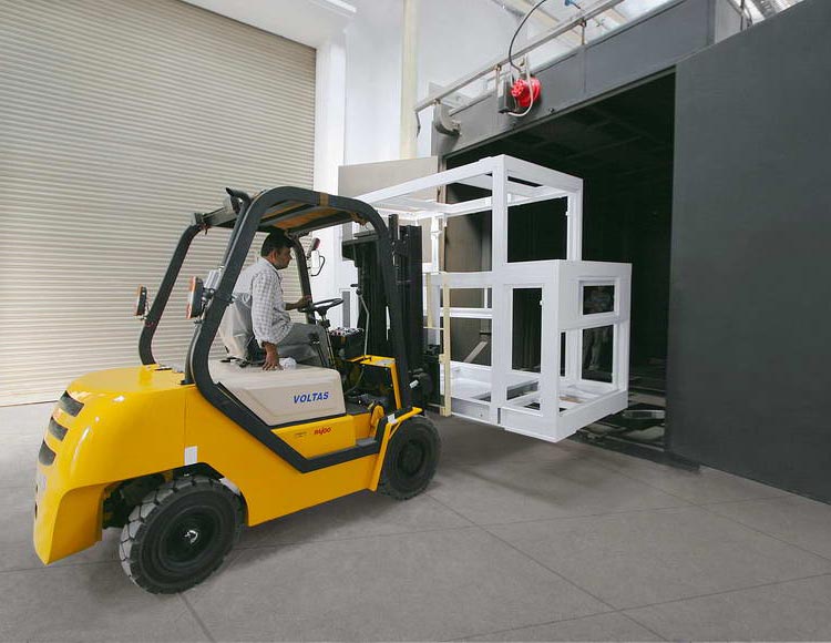 The in-house modern paint shop facility